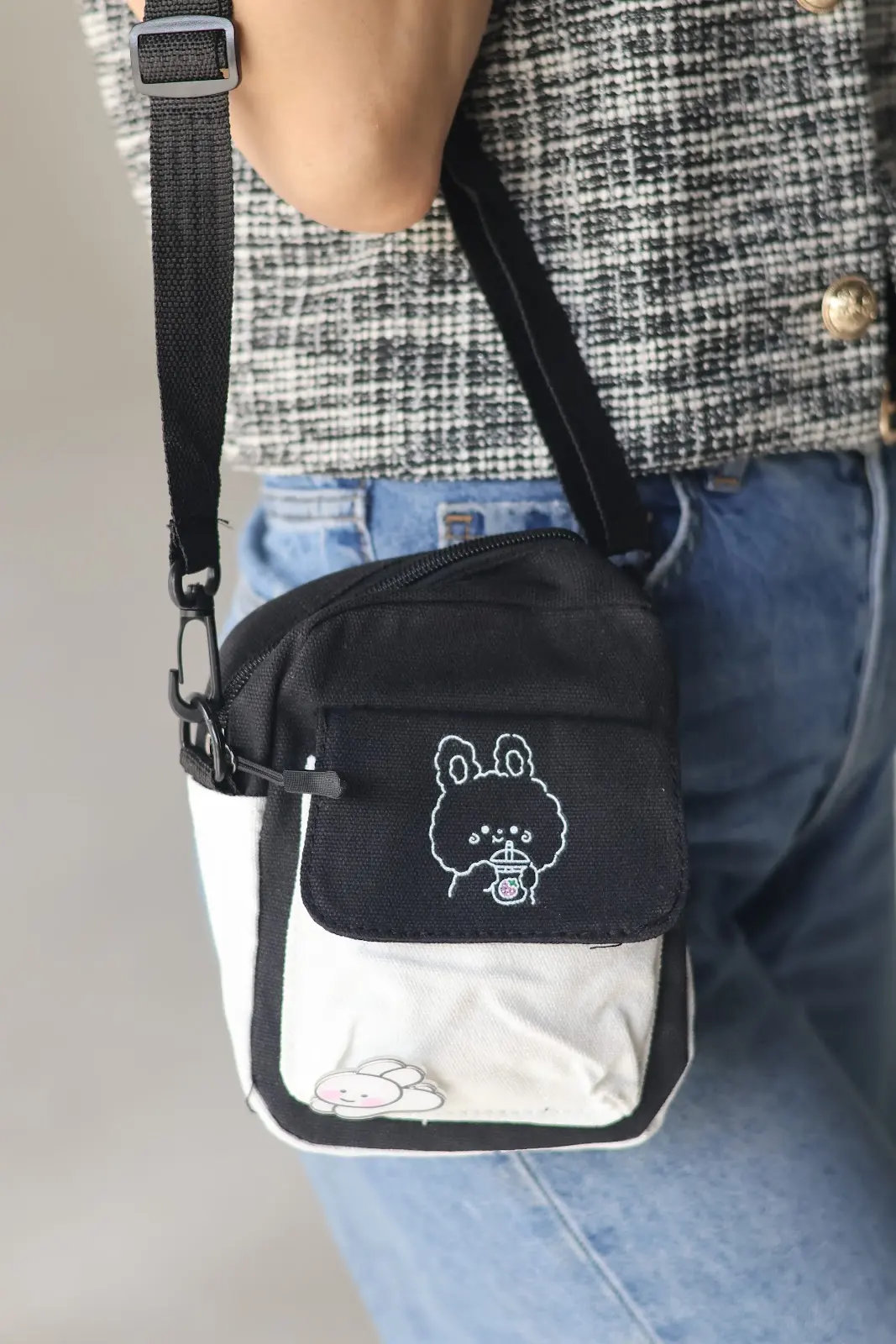 Kawai Sling Bag
